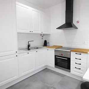  Apartamento Moderno Nas Olaias A 5 Minutos Da Faculdade Isel E Ist